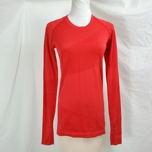 Oiselle S Red Long Sleeve Running Top Thumbholes